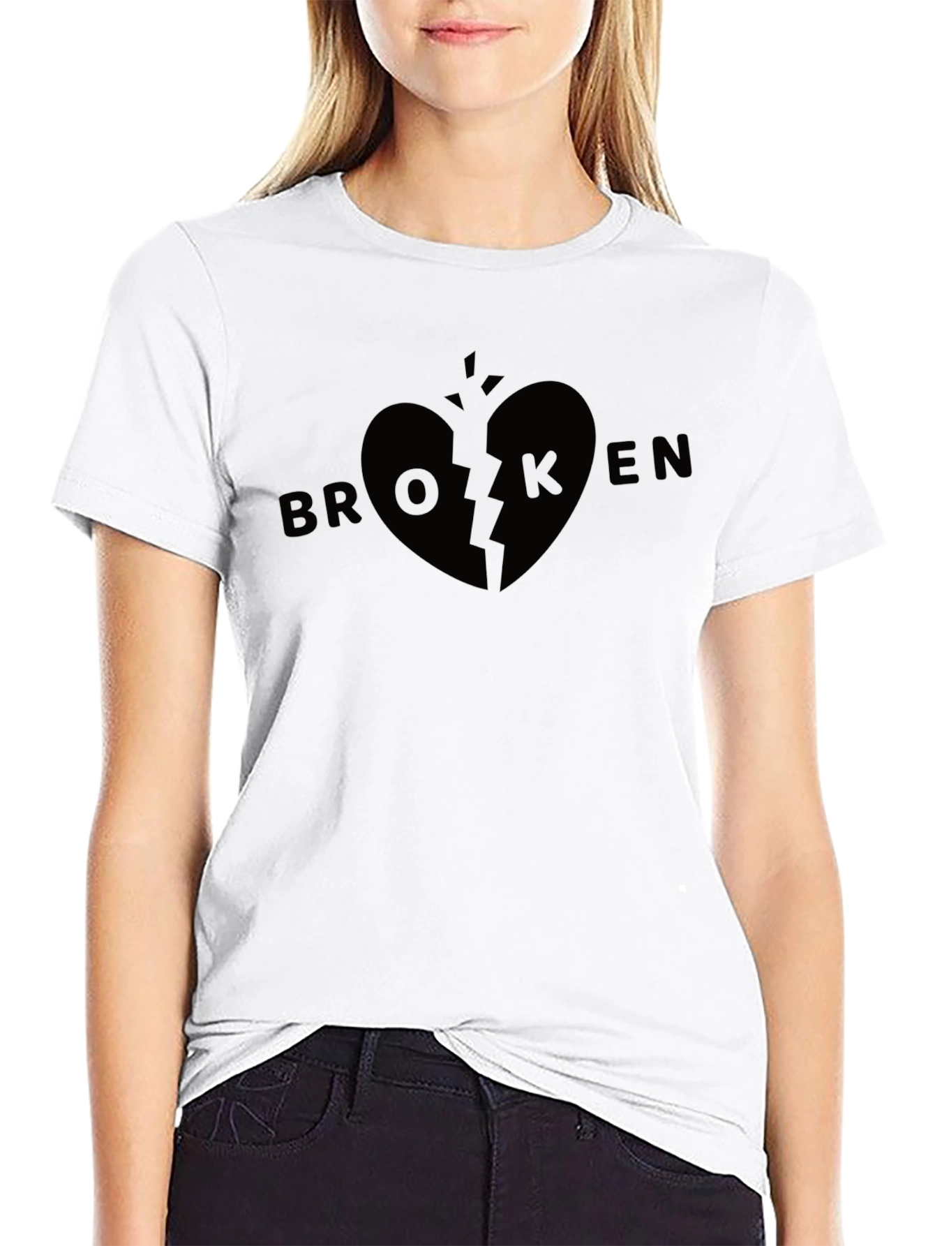 Broken Heart Graphic Tee - Soft Stylish Black T-Shirt