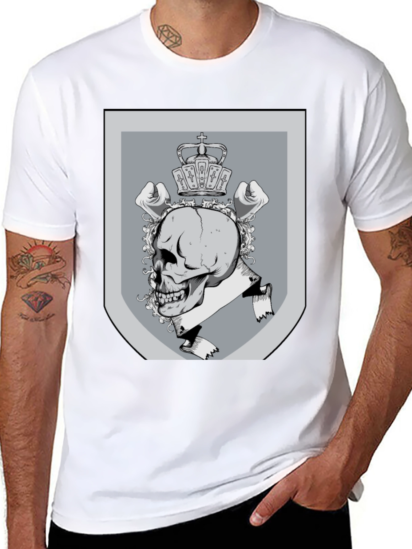 Skull Crown Emblem Graphic Tee - Black