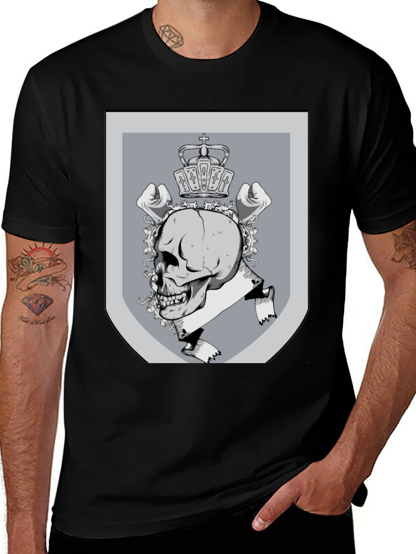 Skull Crown Emblem Graphic Tee - Black