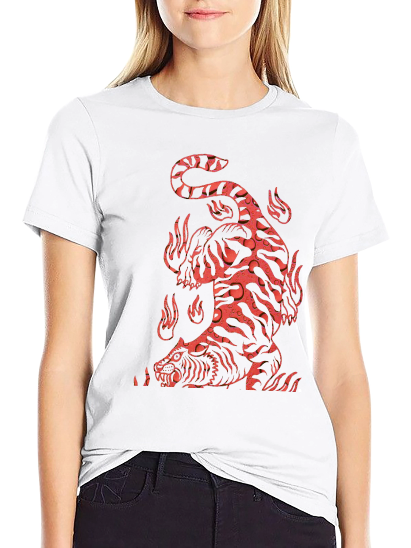 Fiery Tiger Graphic Tee - Bold Black T-Shirt