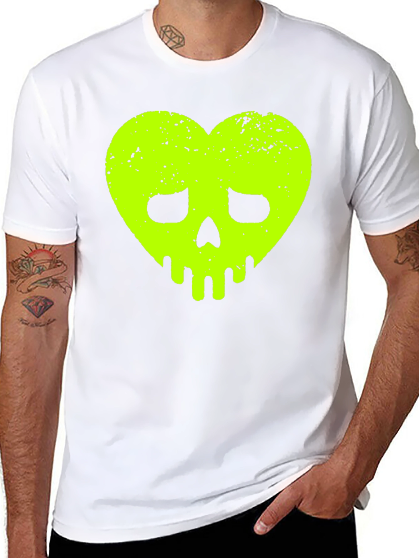 Heart Skull Graphic Tee - Black
