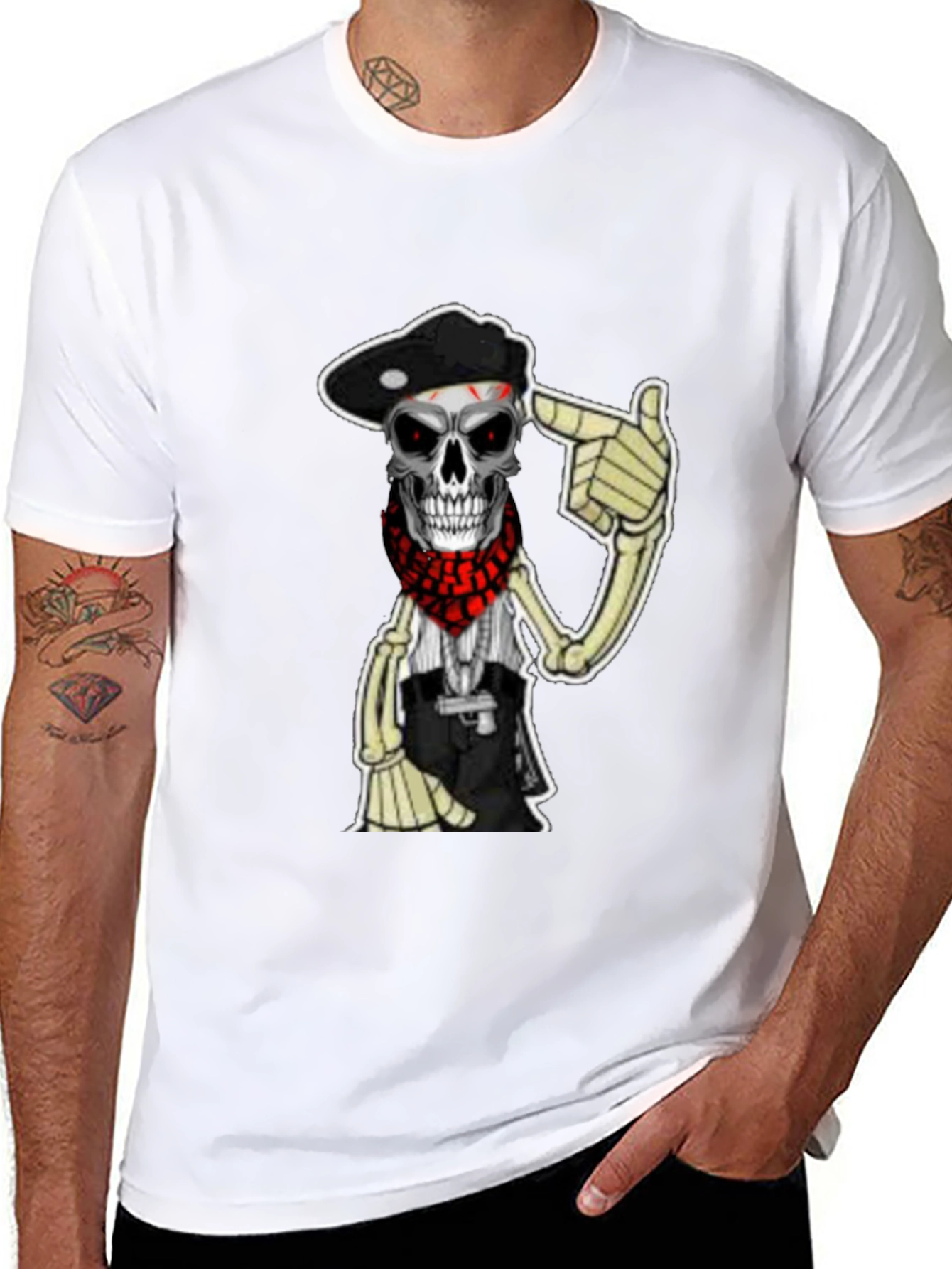 Skull Bandit Graphic T-Shirt - Classic Black Tee