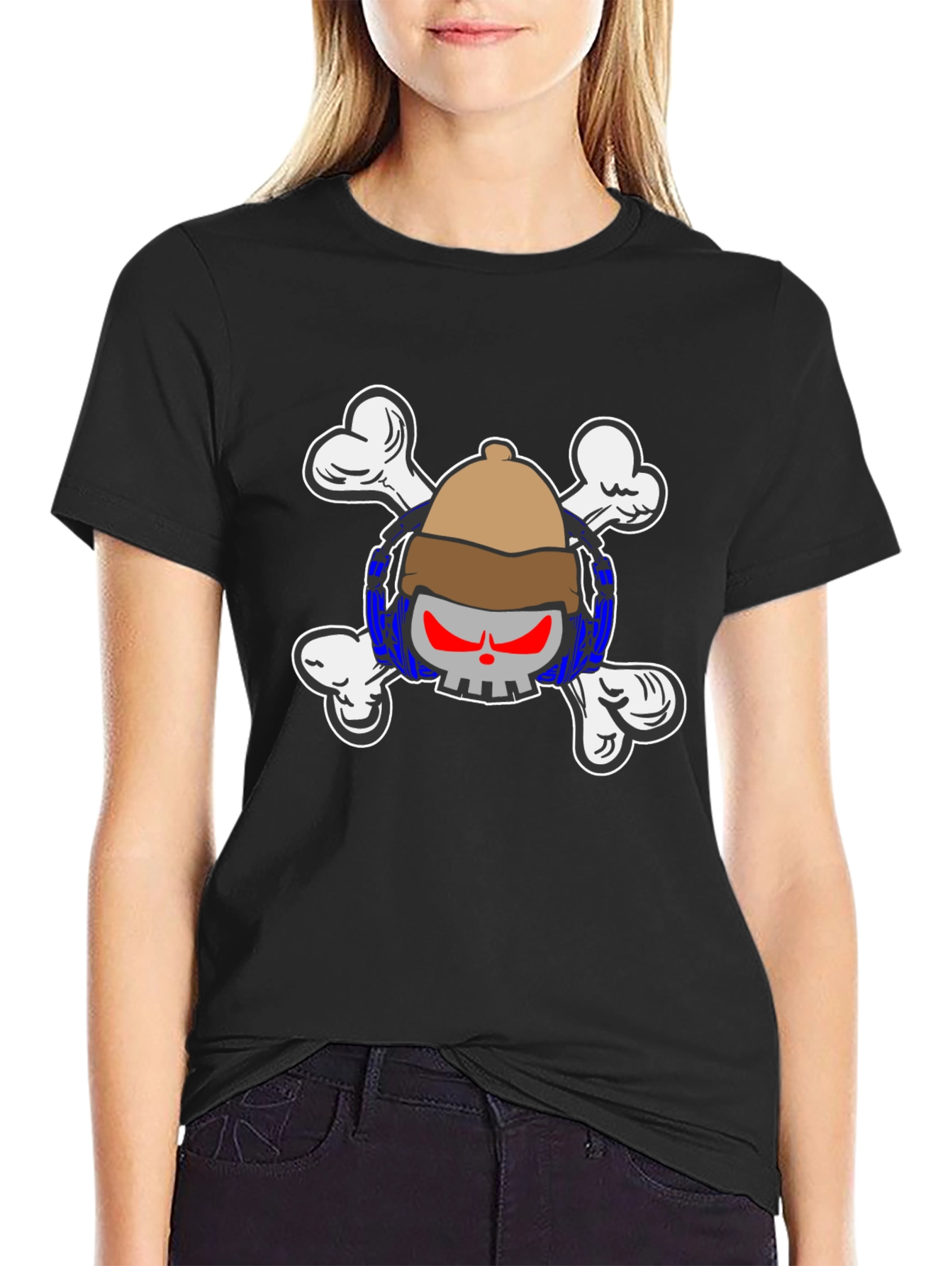 Skull & Crossbones T-Shirt - Pirate Design