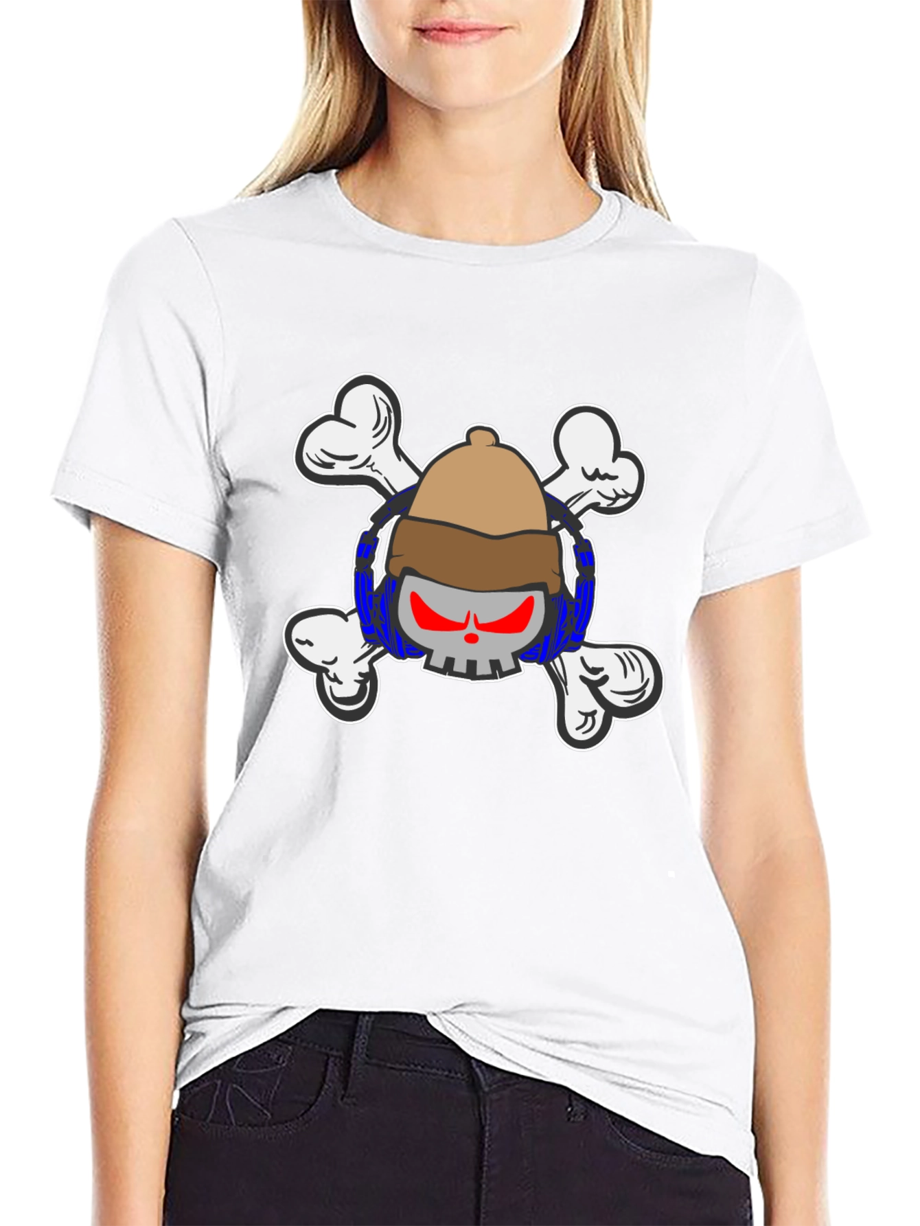 Skull & Crossbones T-Shirt - Pirate Design
